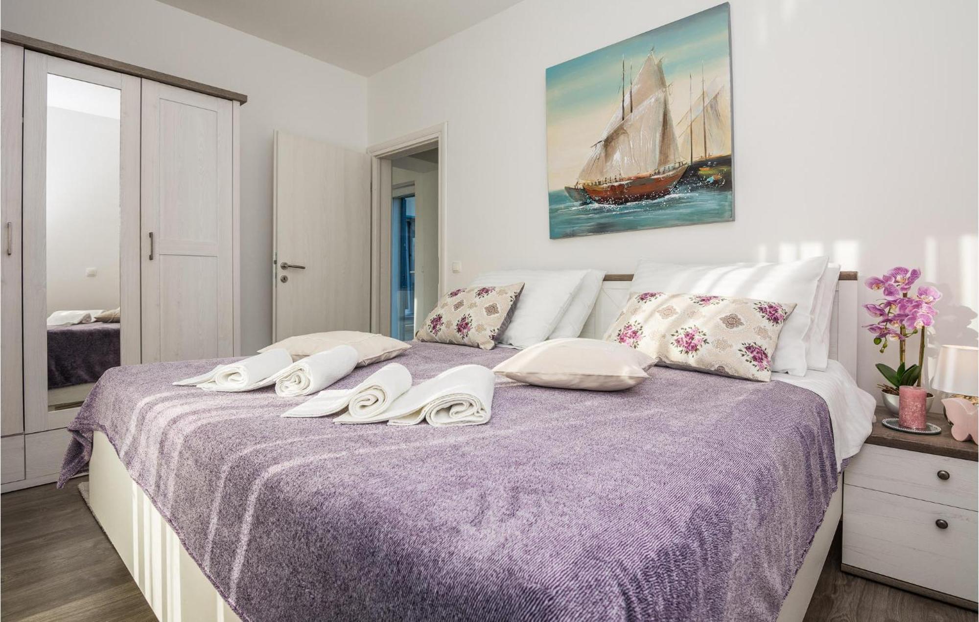 Beautiful Home In Privlaka With Wifi Экстерьер фото